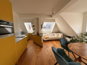 Wohn- Essbereich mit Küche